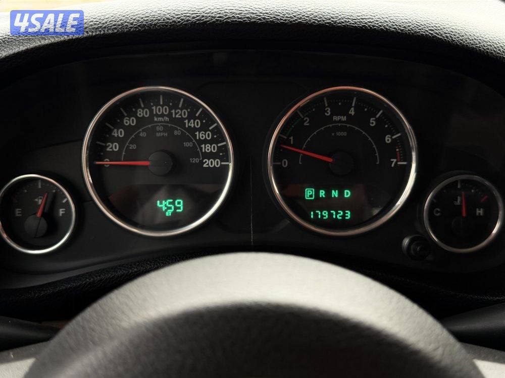 للبيع رانقلر SAHARA موديل 2012 وارد بهبهاني10