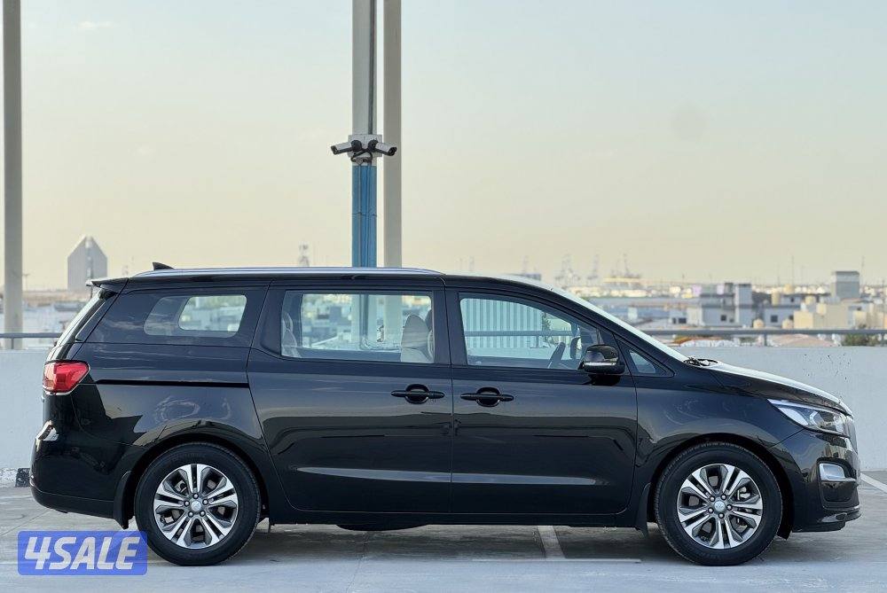 كيا كرنفال 2020 المطوع عداد 143 ألف كامل المواصفات2