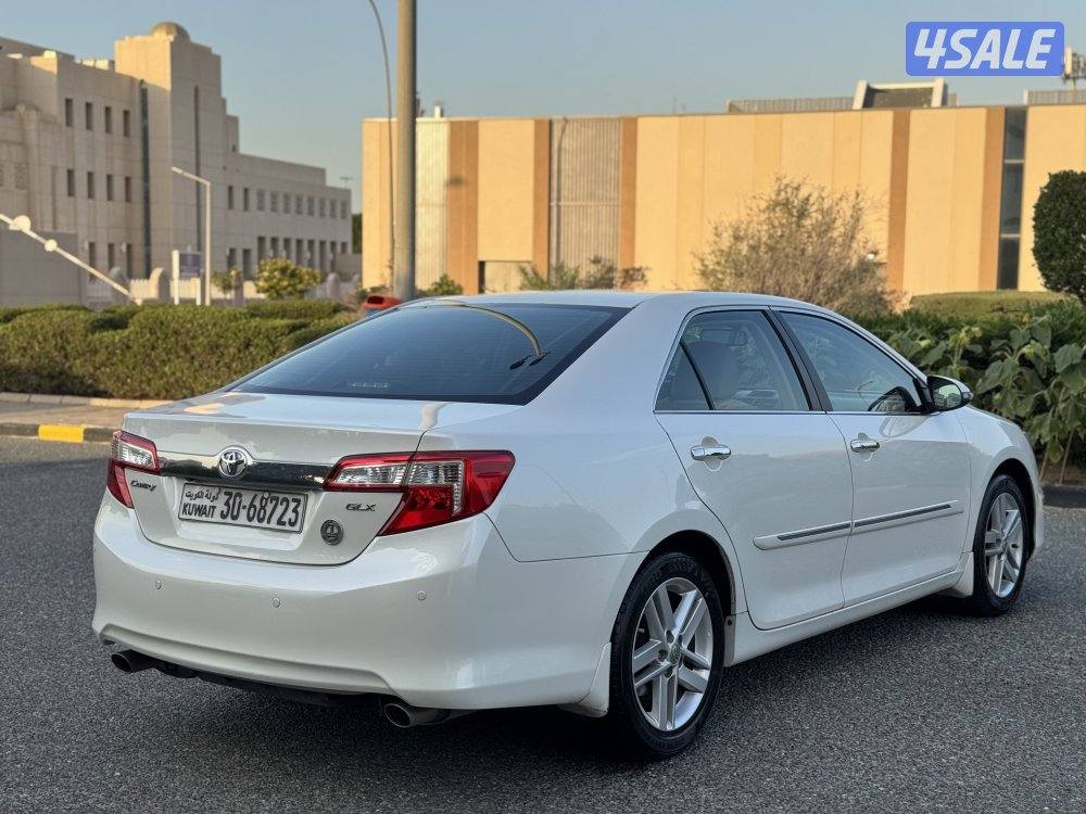 تويوتا كامري GLX موديل 2015 صبغ الوكاله بحاله نادره3