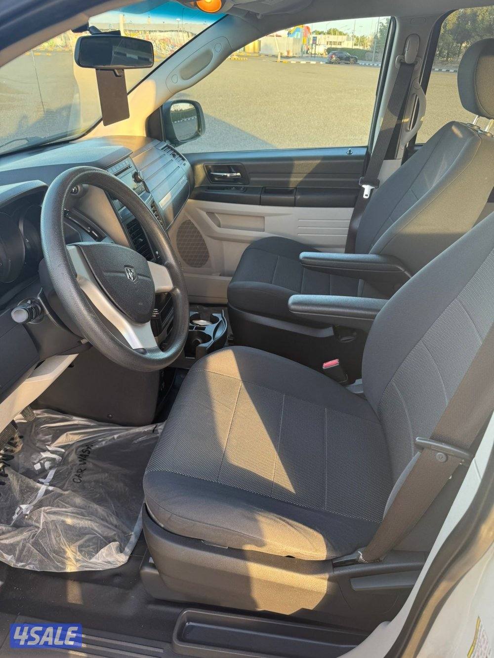 للبيع دوج فان لذوي الاحتياجات الخاصه4