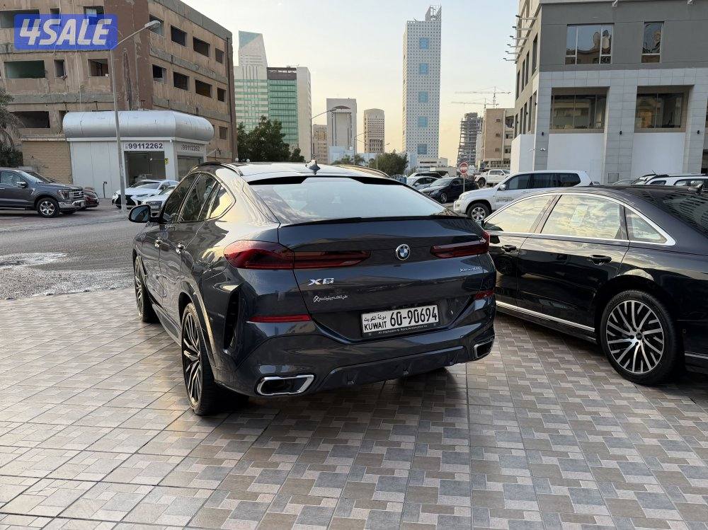 بي ام دبليو X6 موديل 2022 كامل المواصفات تحت الكفالة صبغ الوكالة3
