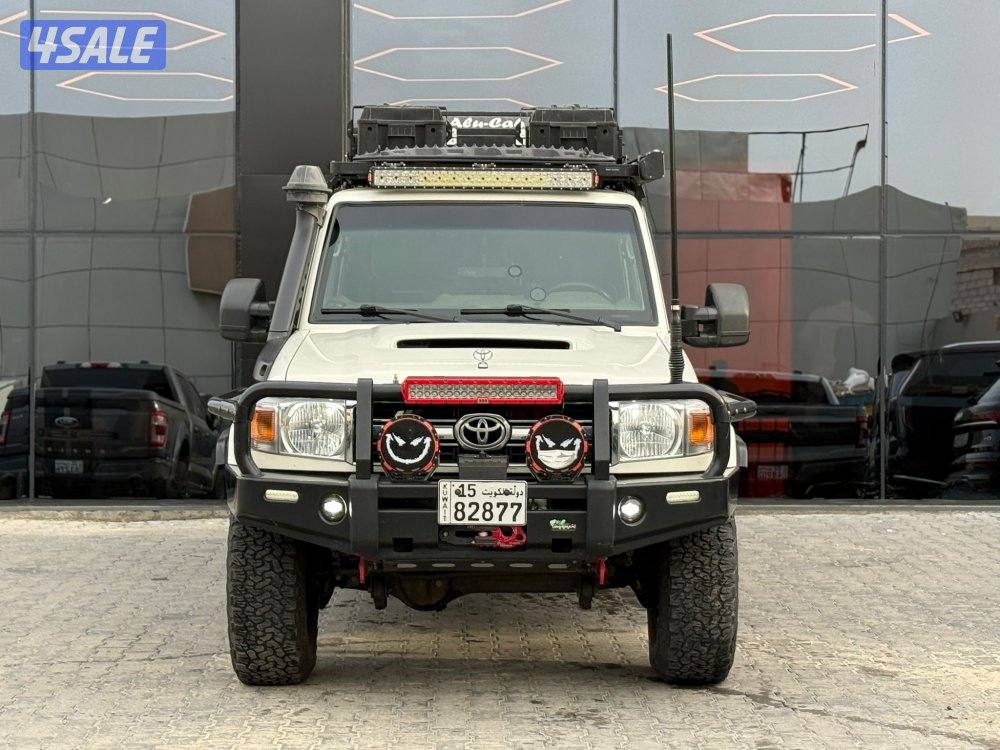 LAND CRUISER LX V8 _2018 صبغ الوكالة2