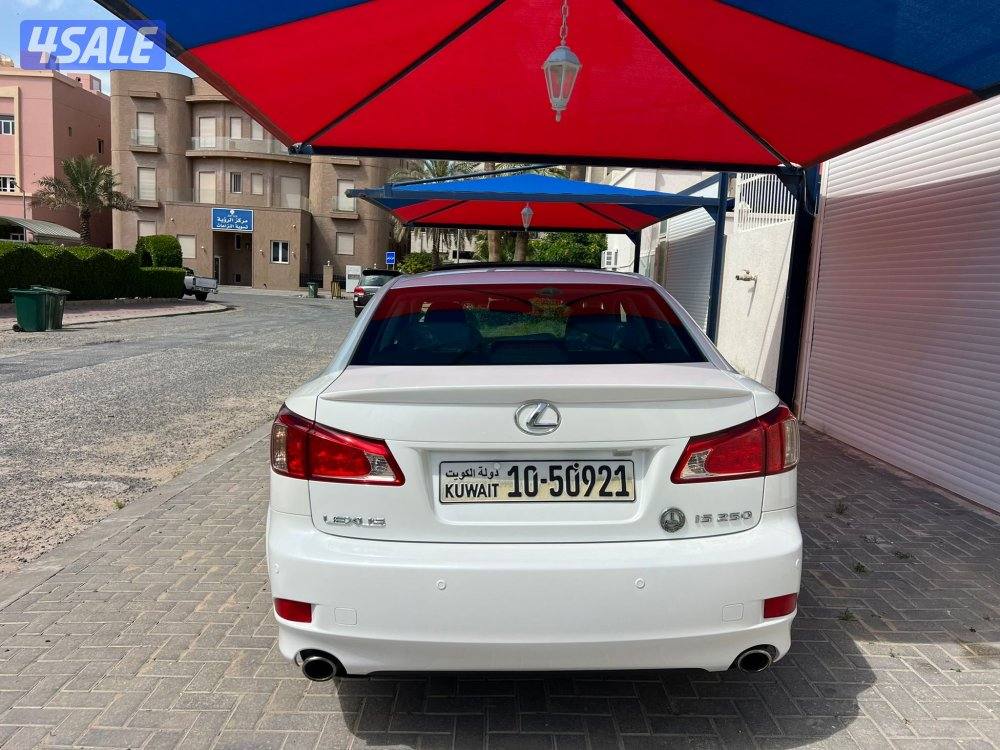 للبيع لكزس 20117