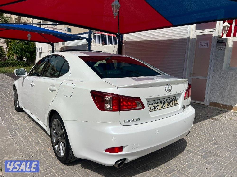 للبيع لكزس 20118