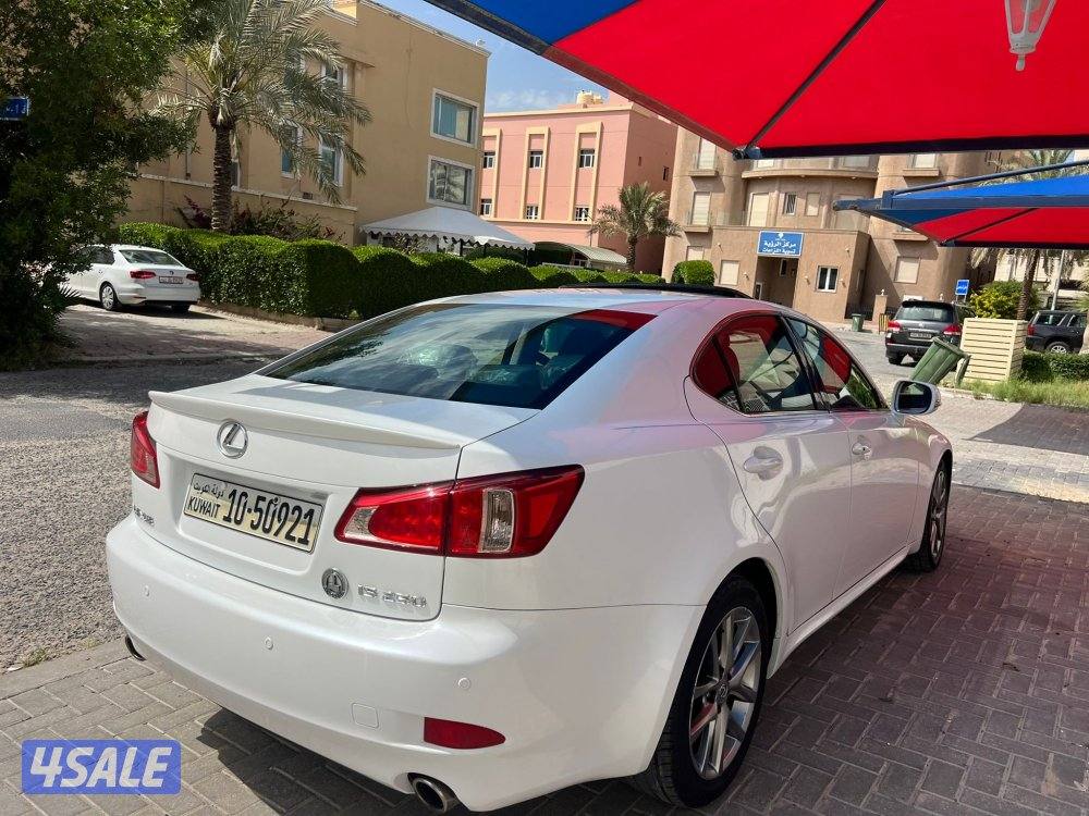 للبيع لكزس 20119