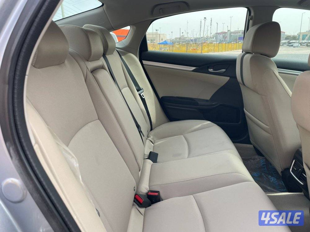 الدرجة الاولي 2000CC8