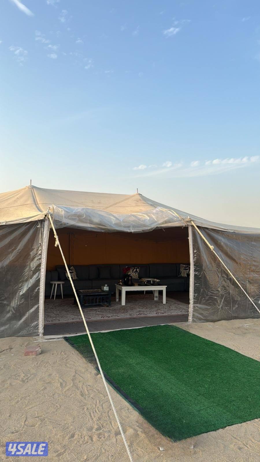 خمس خيام ومطبخ 4/4 ودوره مياه شرط استعمال خفيف ونظيفه مع الاثاث0