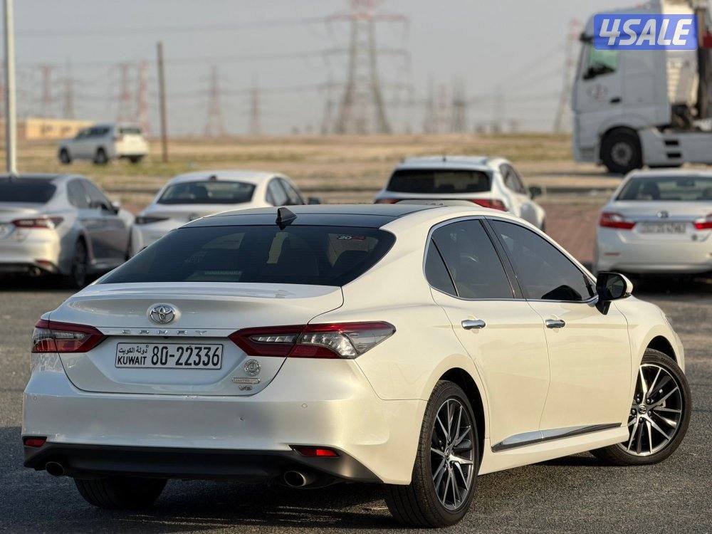 كامري limited V6 20242