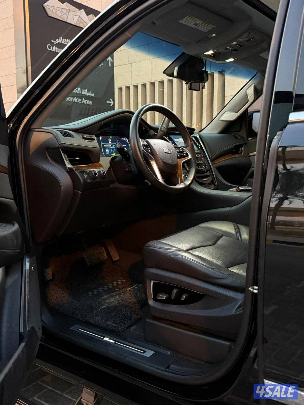 كاديلاك سكاليد بلاتينيوم4