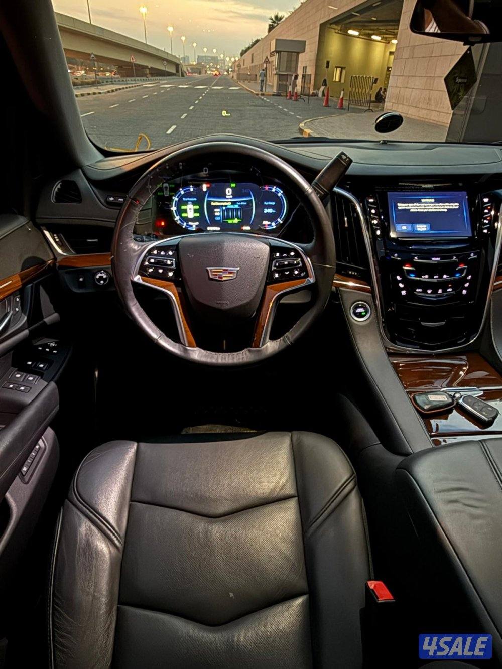 كاديلاك سكاليد بلاتينيوم5