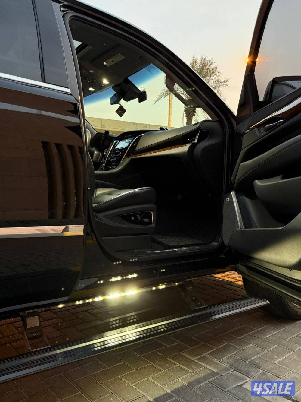 كاديلاك سكاليد بلاتينيوم8