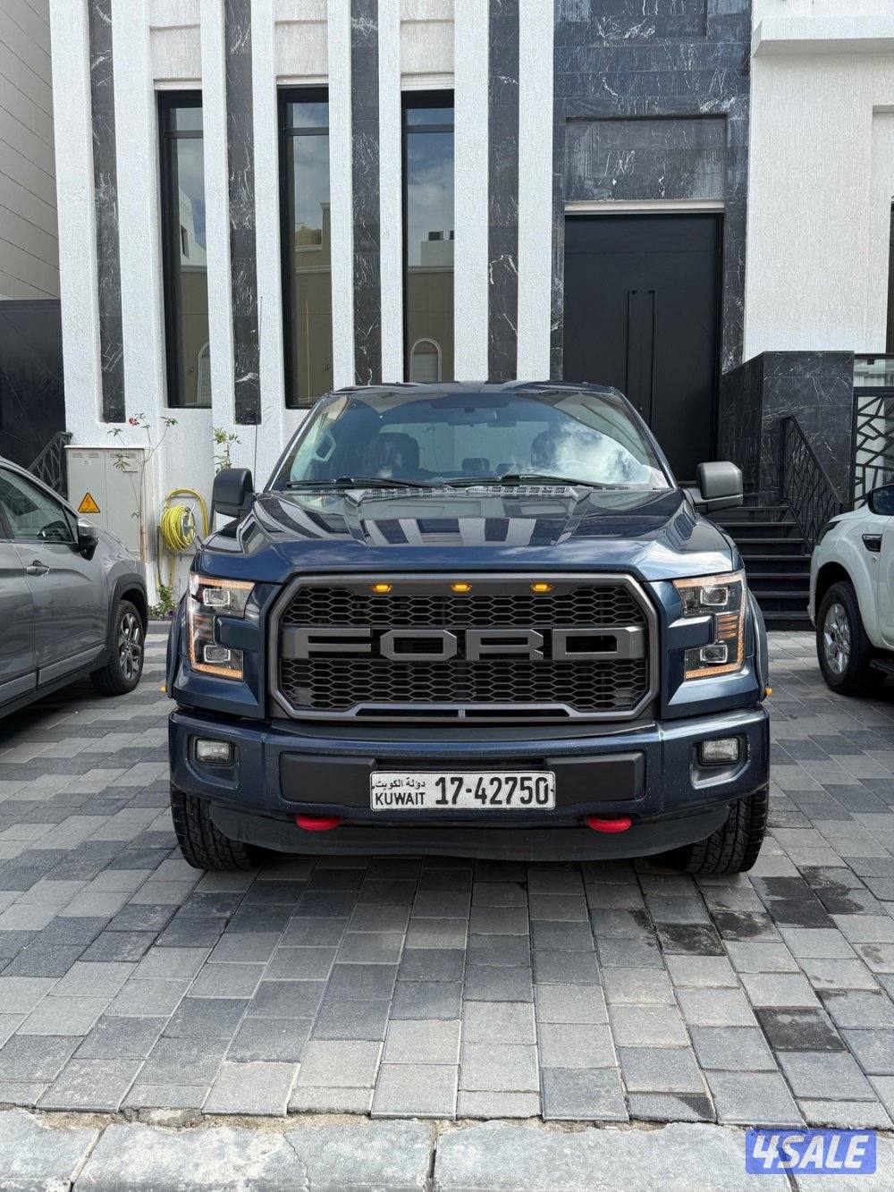 للبيع فورد وانيت0