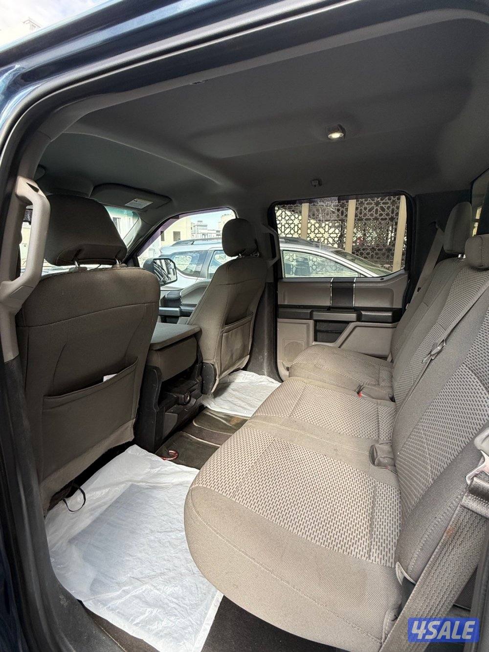 للبيع فورد وانيت6