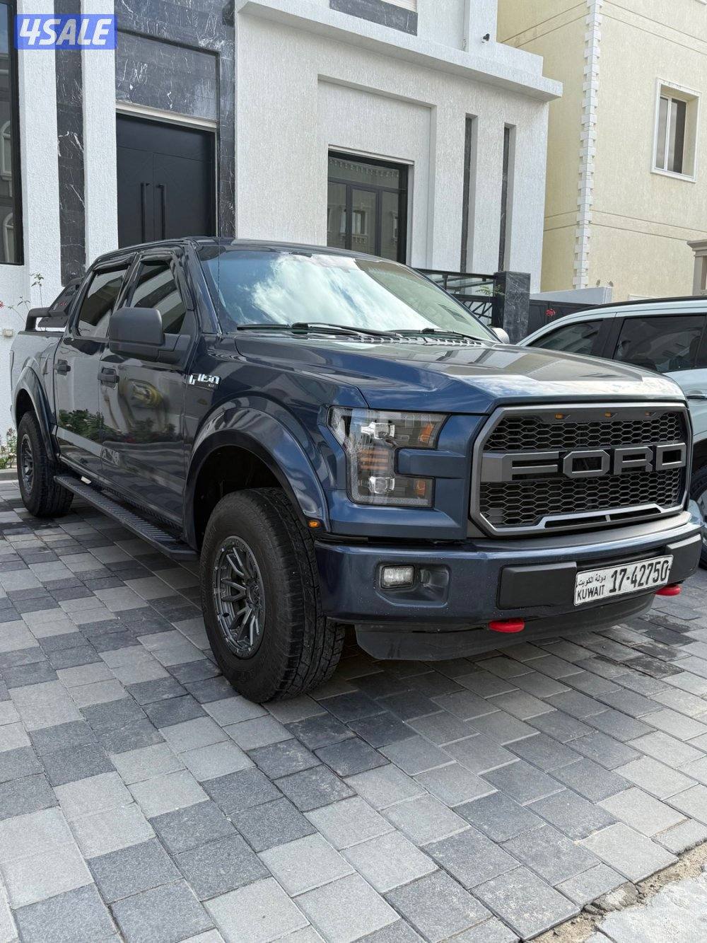 للبيع فورد وانيت13