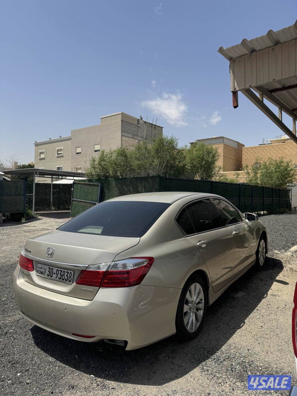 للبيع هوندا اكورد 2016 وارد الغانم شرط الفحص بحالة الوكالة0