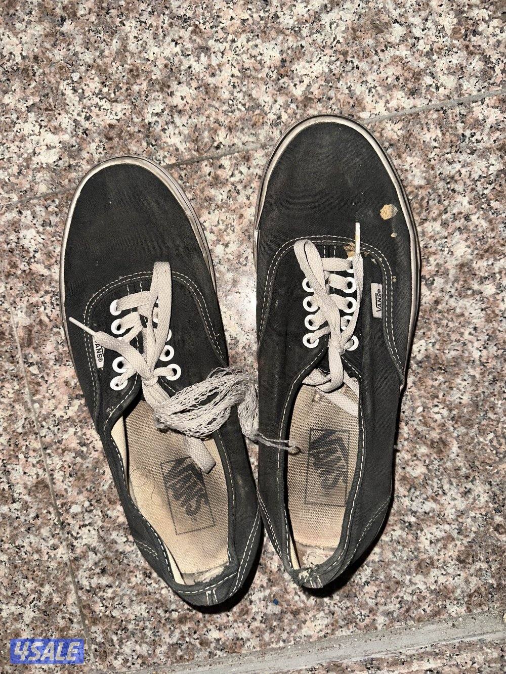 5 Vans original shoes used lightly except for 12