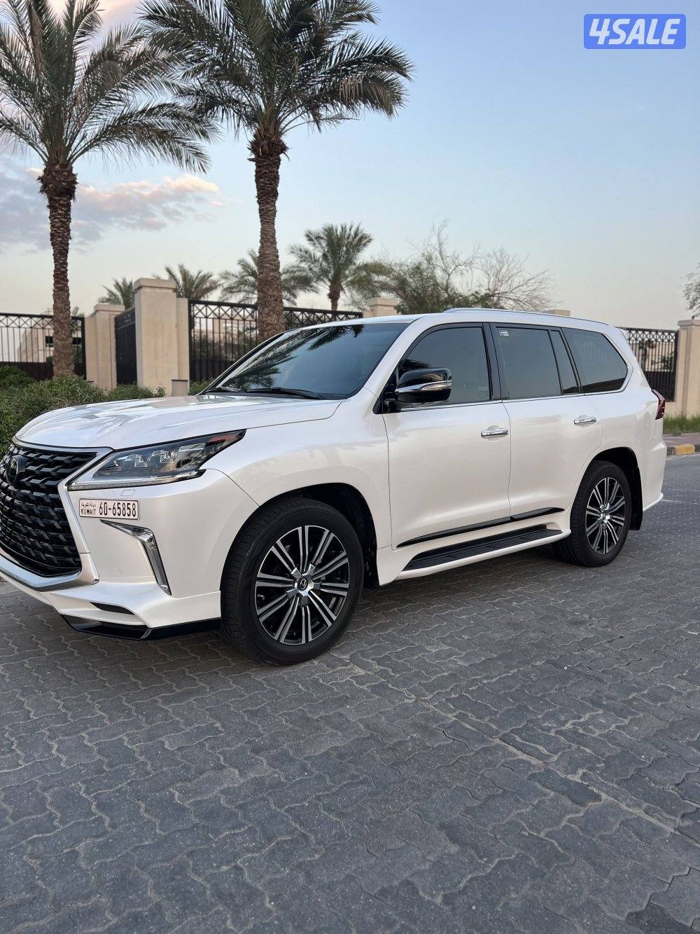 لكزس 570 بحالة نادرة0