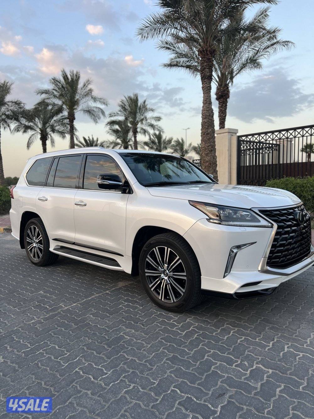 لكزس 570 بحالة نادرة4