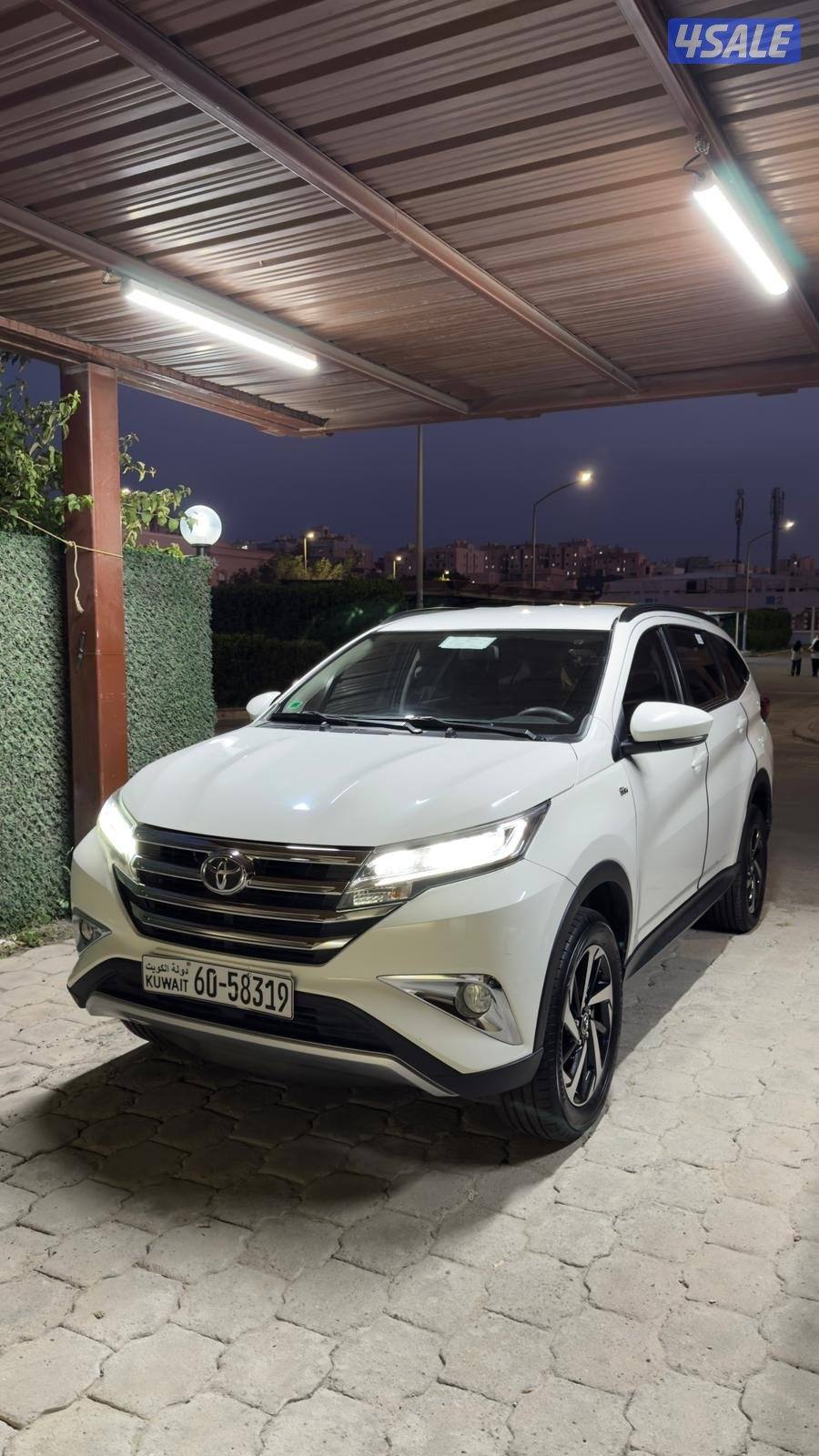 للبيع رش تويوتا موديل ٢٠٢٢1