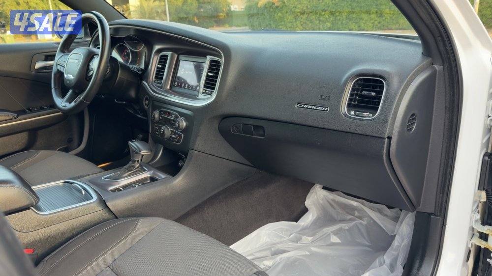 دوج شارجر 2019 بحاله ممتازه شرط الفحص11