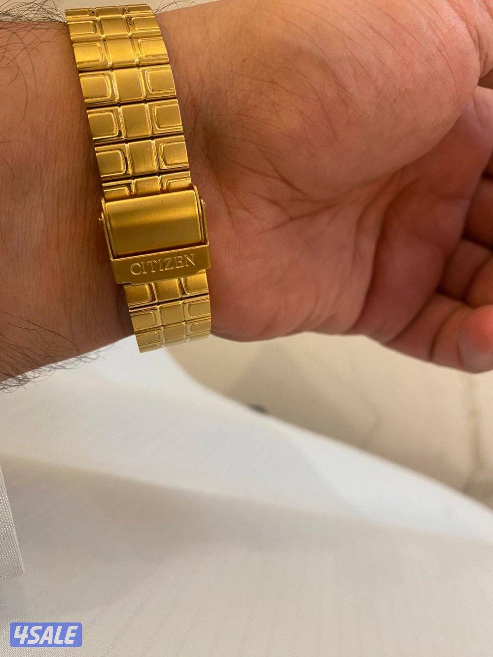 ‏للبيع ساعات أصلي4