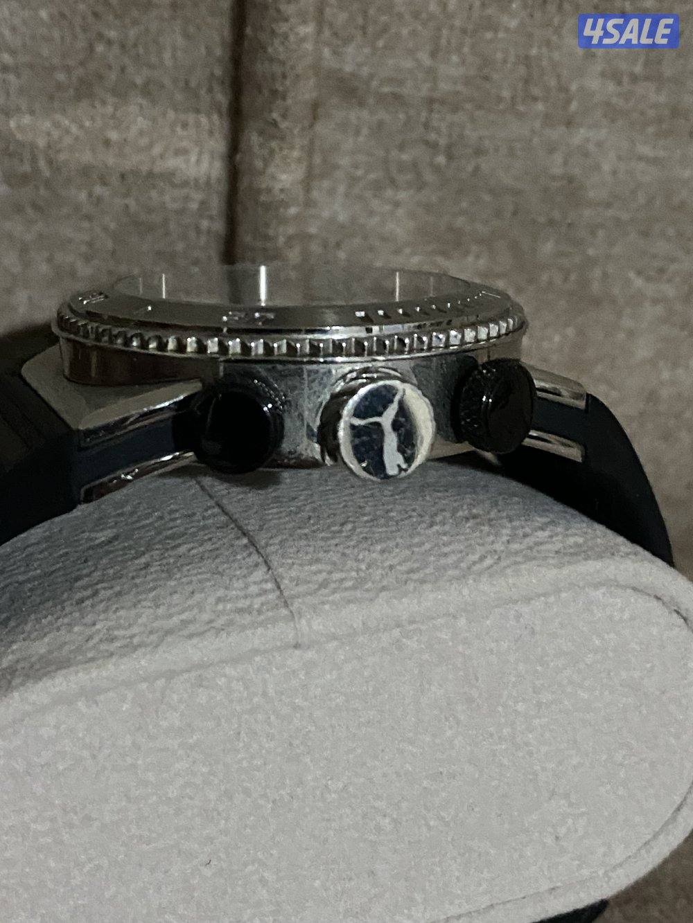 ساعه اصلية بوما0