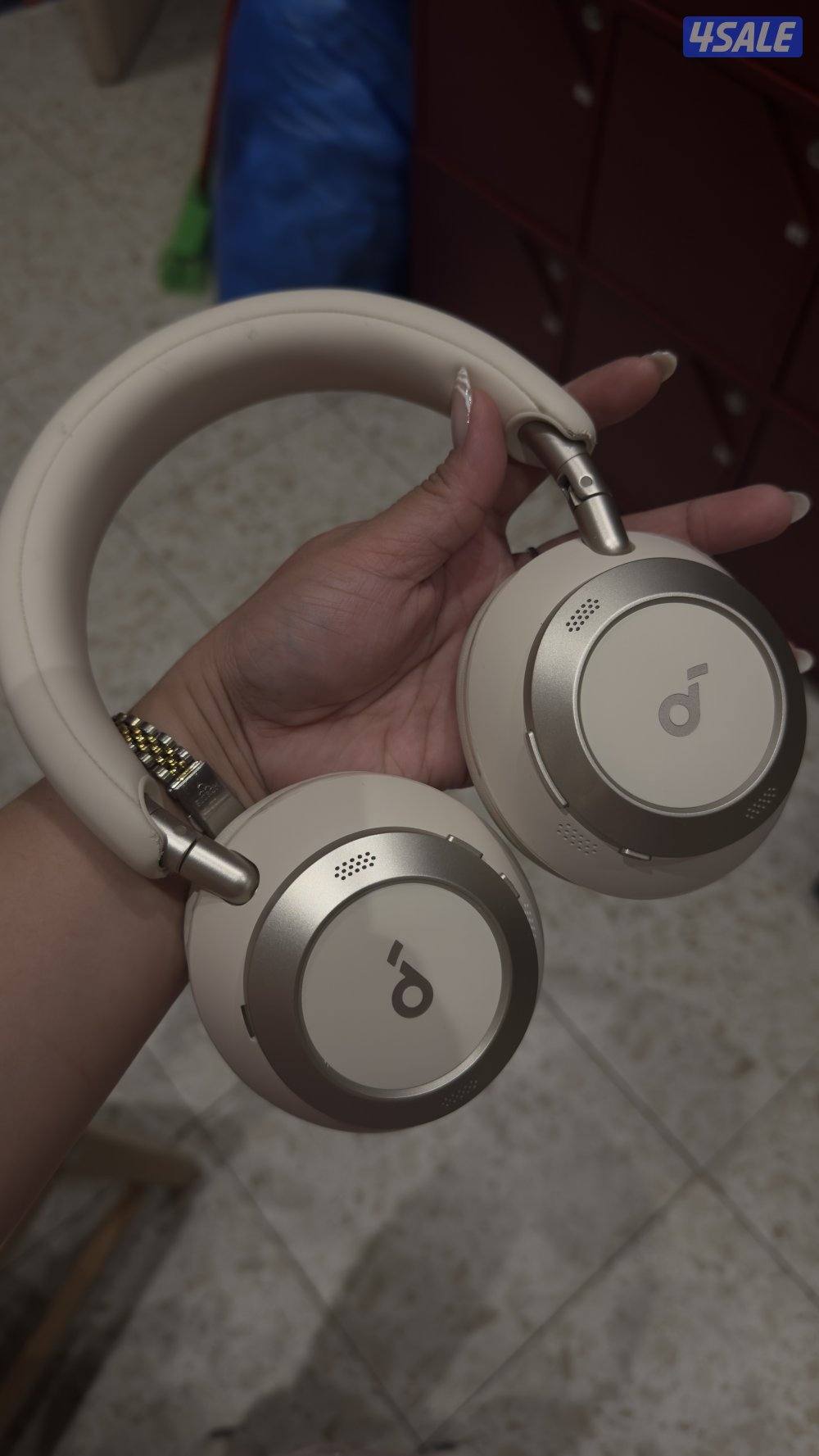 Jbl space one pro soundcore3