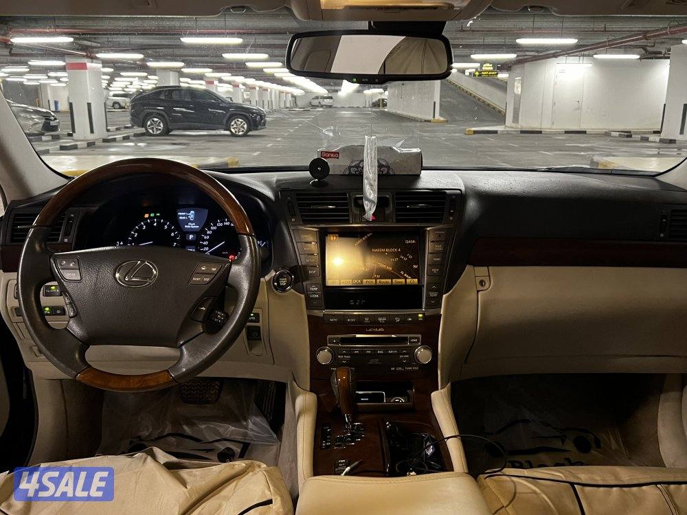 للبيع لكزس الساير 20104