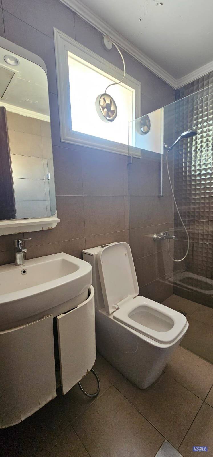 للايجار شمال غرب الصليبيخات2