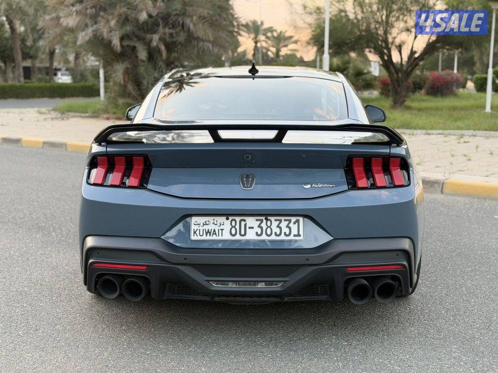 DARK HOURSEعداد 14 الف5