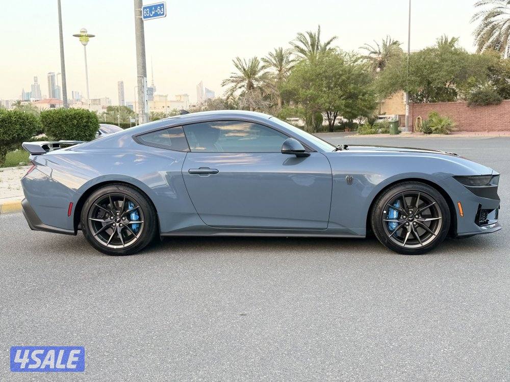 DARK HOURSEعداد 14 الف6