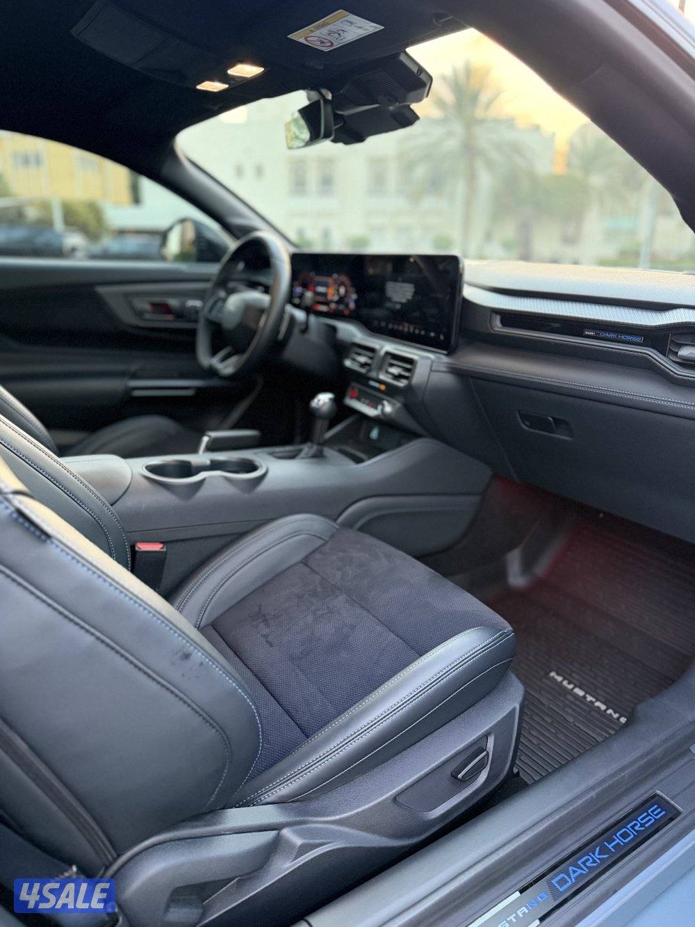 DARK HOURSEعداد 14 الف10