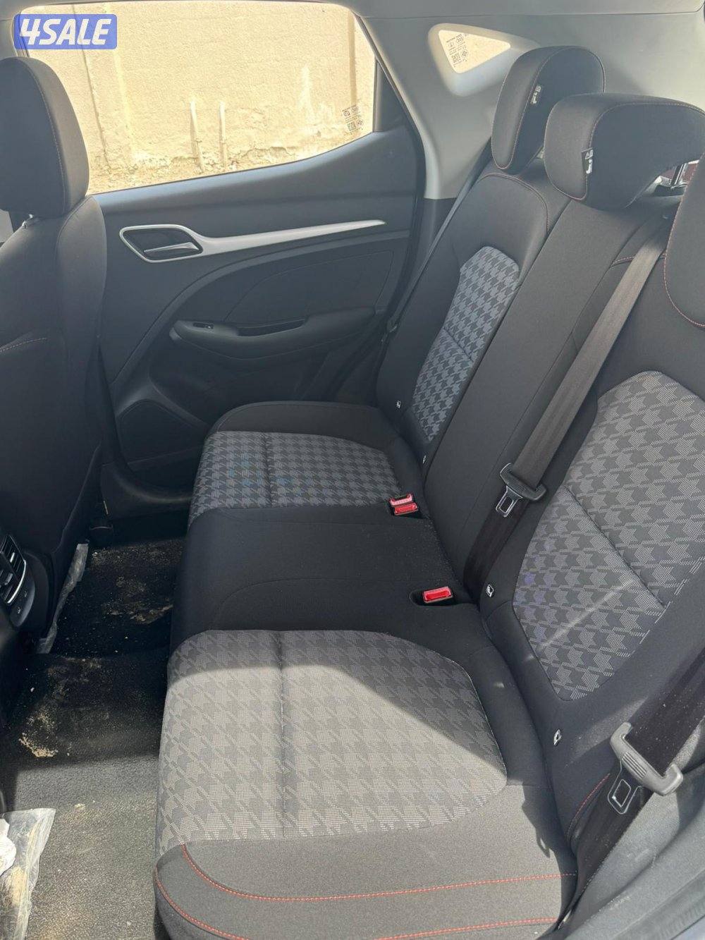 التواصل على الرقم1