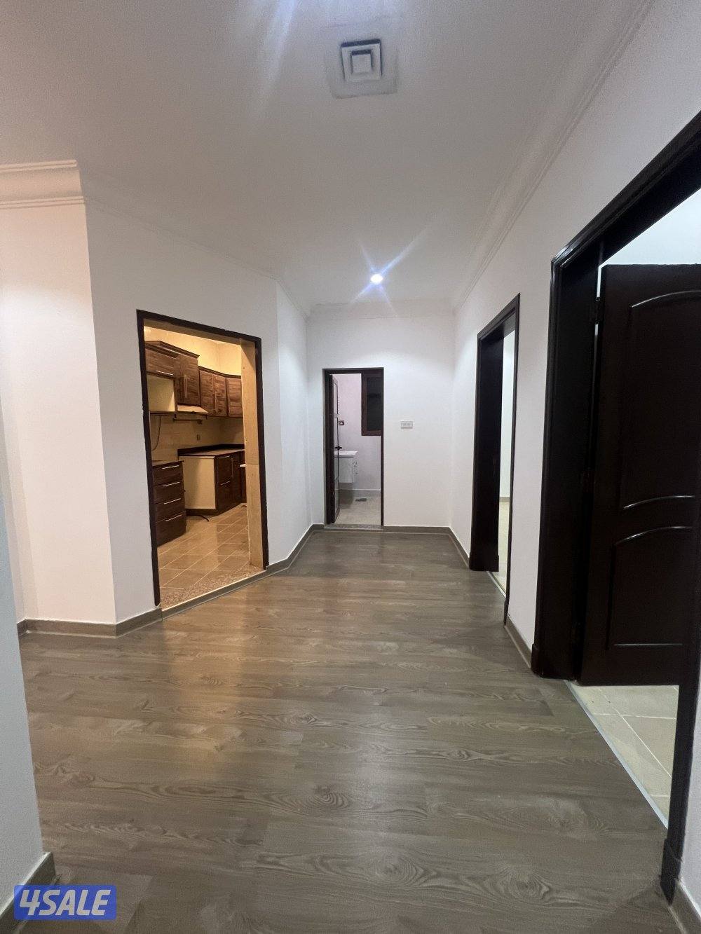 للإيجار شقة في غرب مشرف ٣ غرف نوم  وغرفة ناني2