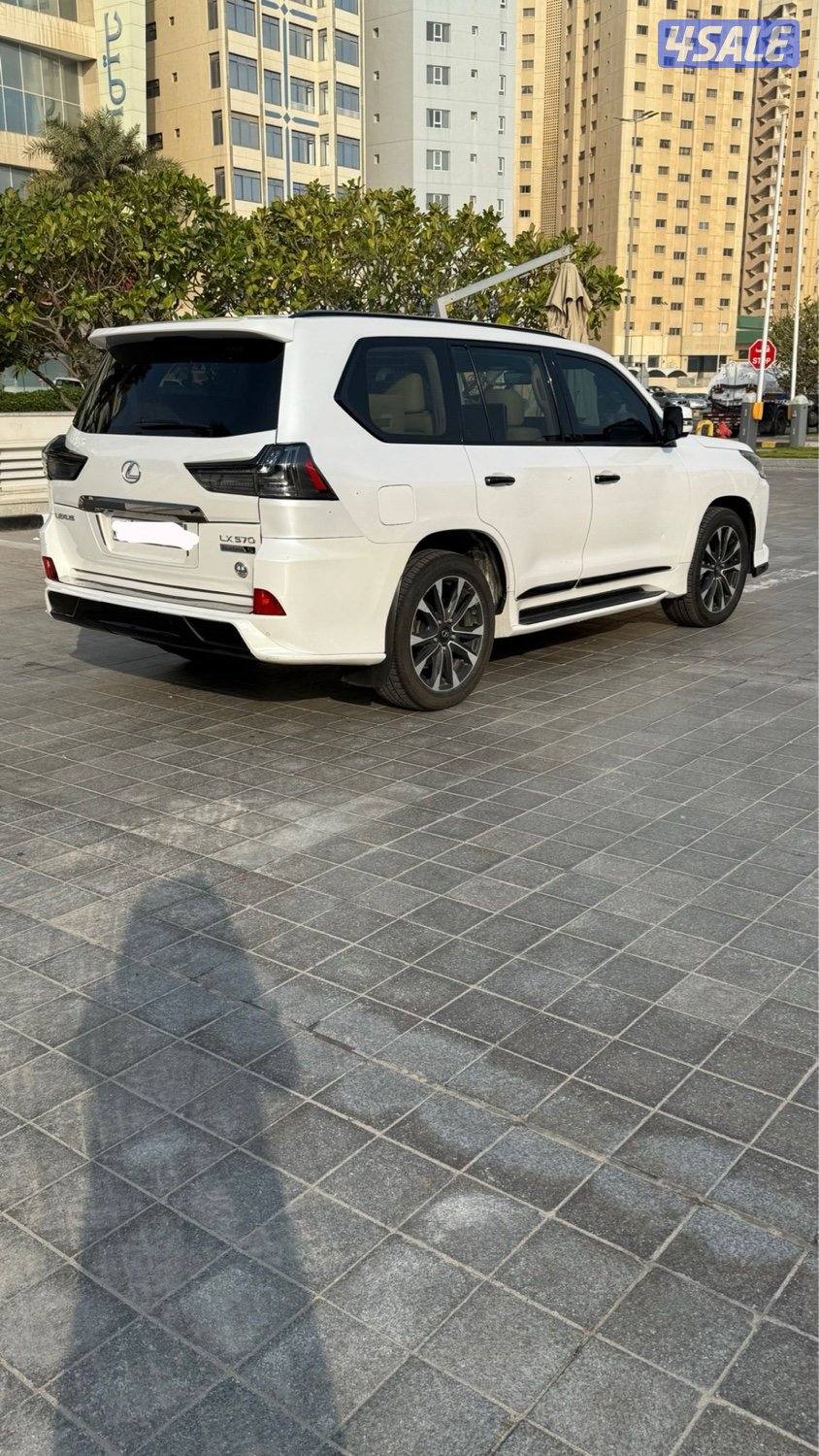 لكزس بلاك ايدشن اصلي الساير2