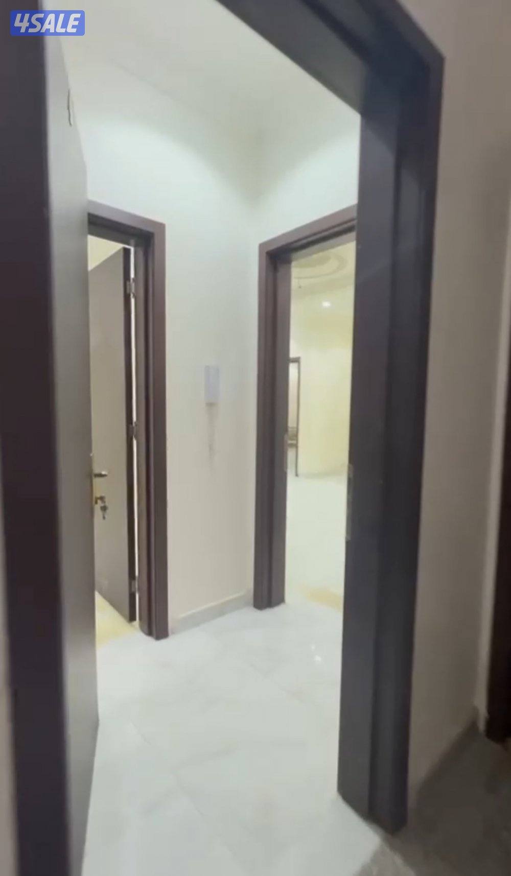 شقه بأم الهيمان كبيره ووسيعه0