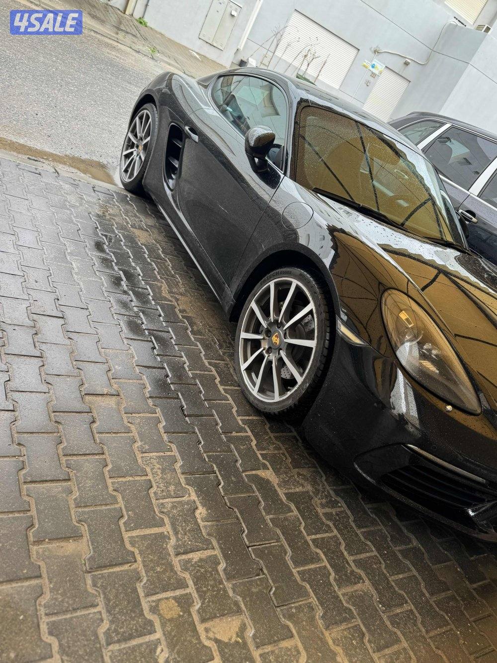 للبيع، cayman 7180