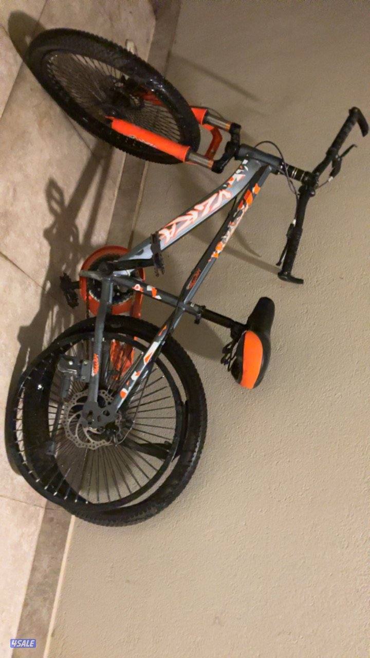 سيكل سبورت فخم مريح بس يبيله شغل بسيط جدا السعر 162