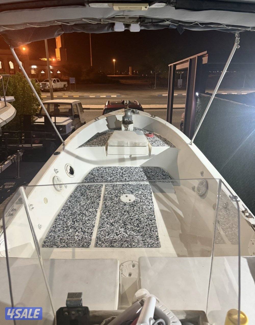 للبيع طراد الدرازي 23 قدم4