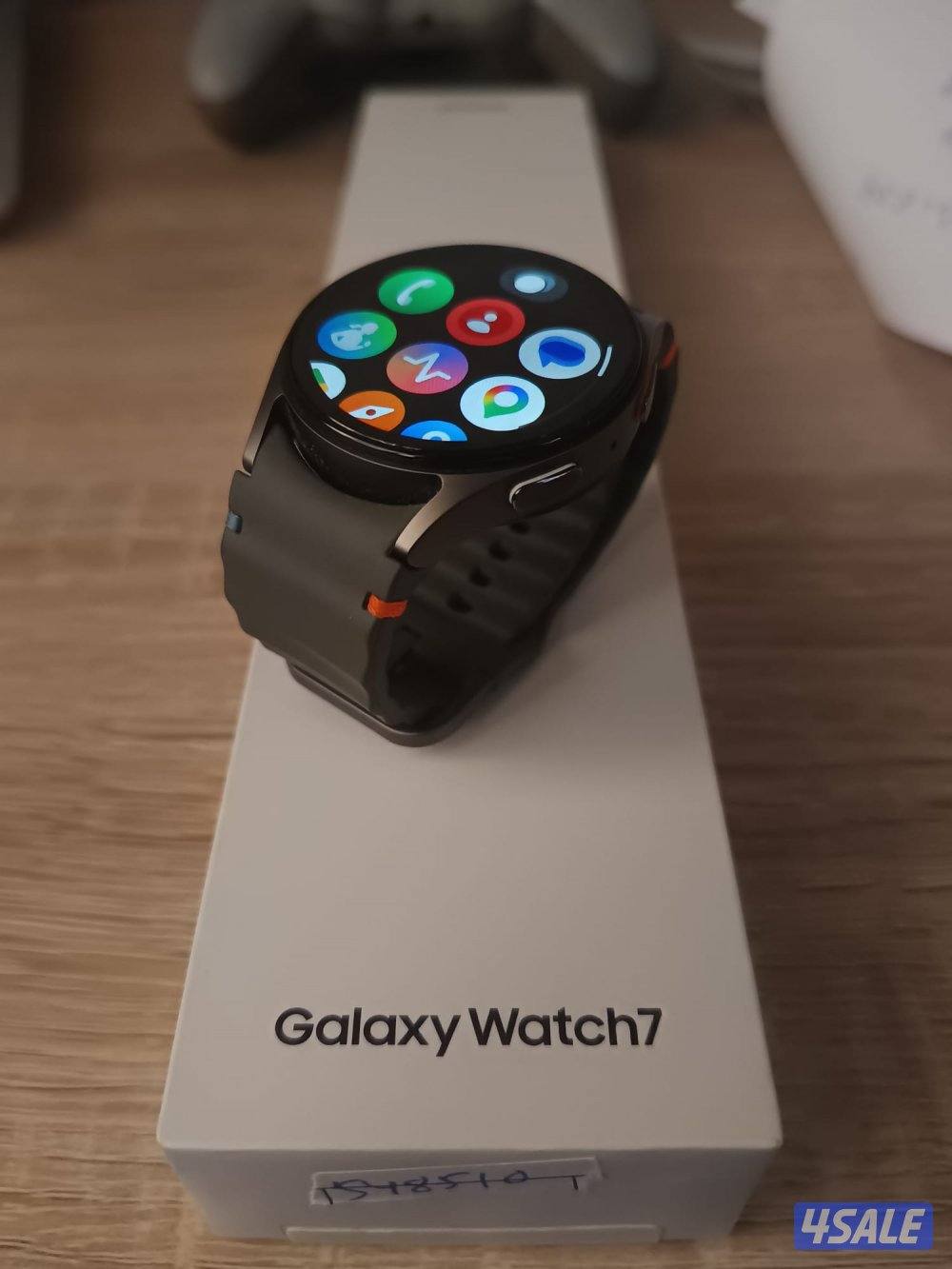 ساعه samsung galaxy watch 7 44ml استعمال جديد من غير خدش مع جراب0