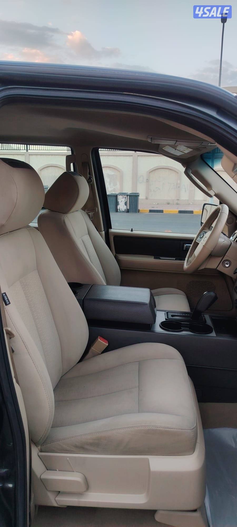 فورد اكسبدشن ٢٠٠٩ وكالة الكويت عداد ٢١٦12