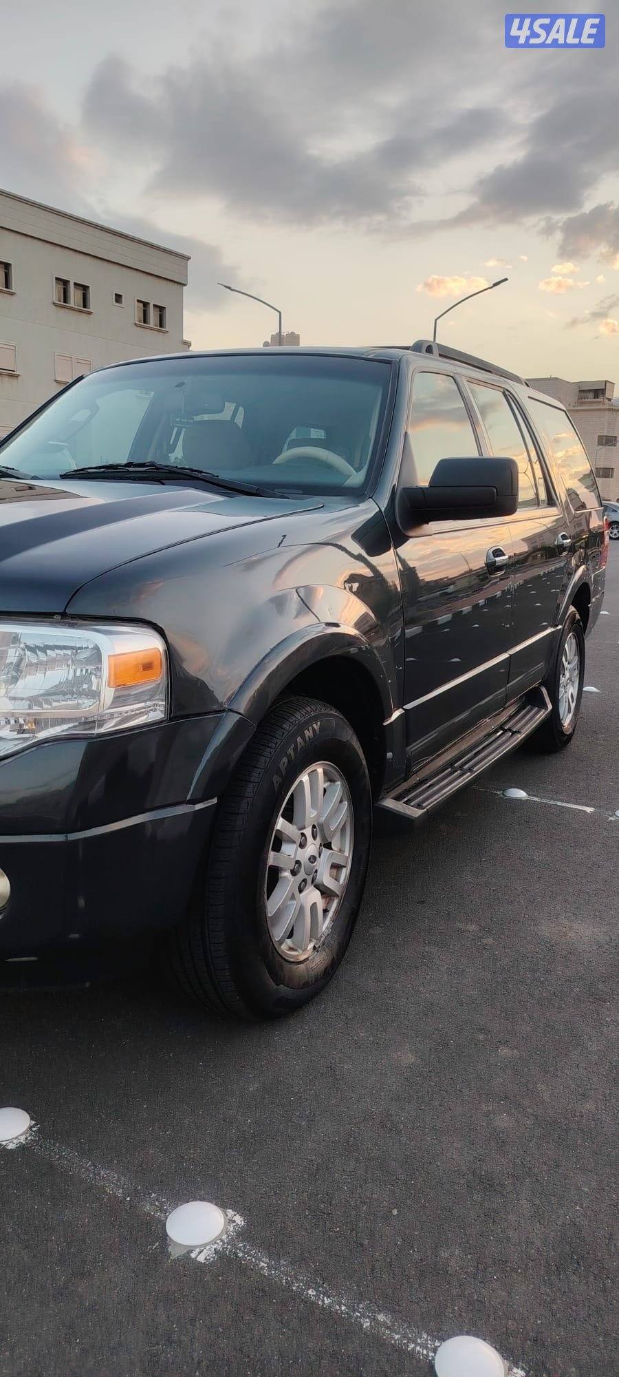 فورد اكسبدشن ٢٠٠٩ وكالة الكويت عداد ٢١٦15