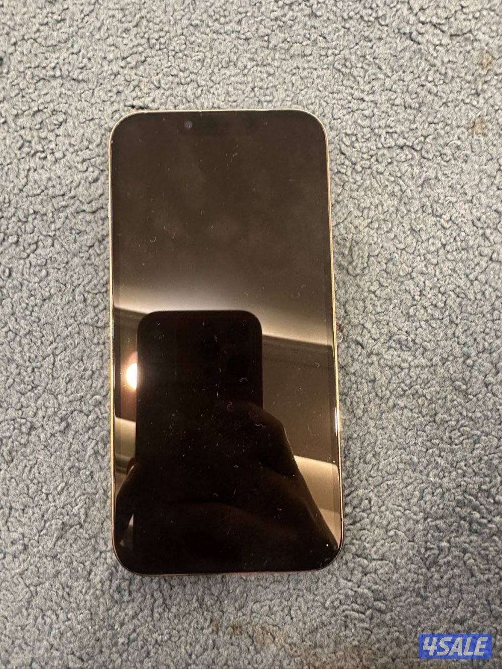 جهاز آيفون 13 برو نظيف وبدل شاشة رقم لتواصل        البطارية 861