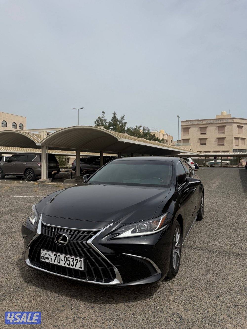للبيع لكزسES 2500