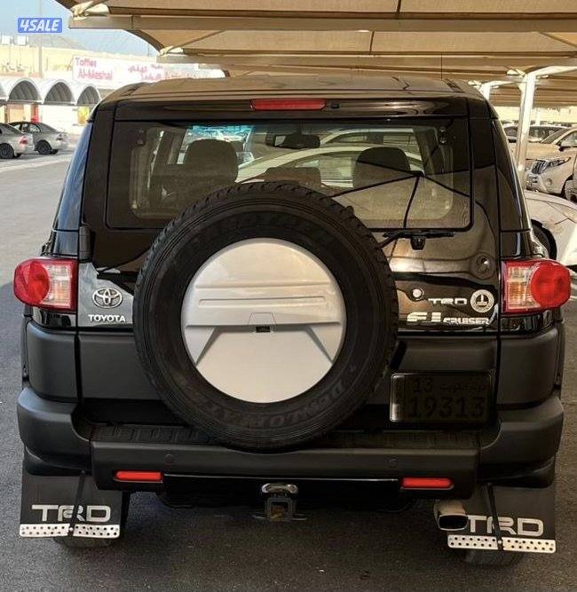 تويوتا اف جي موديل 20155