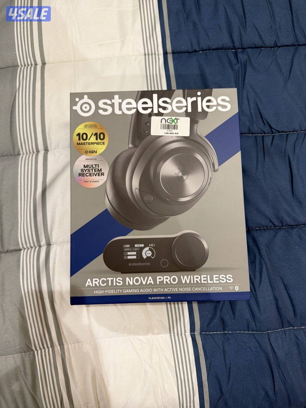 Arctis Nova Pro Wireless for PC & PlayStation0