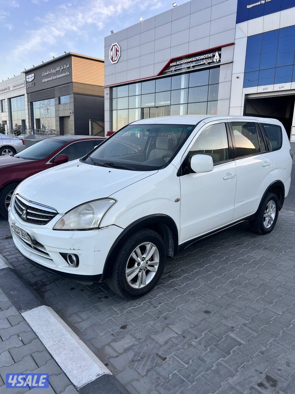 للبيع سياره عائليه JMC Z7 20120