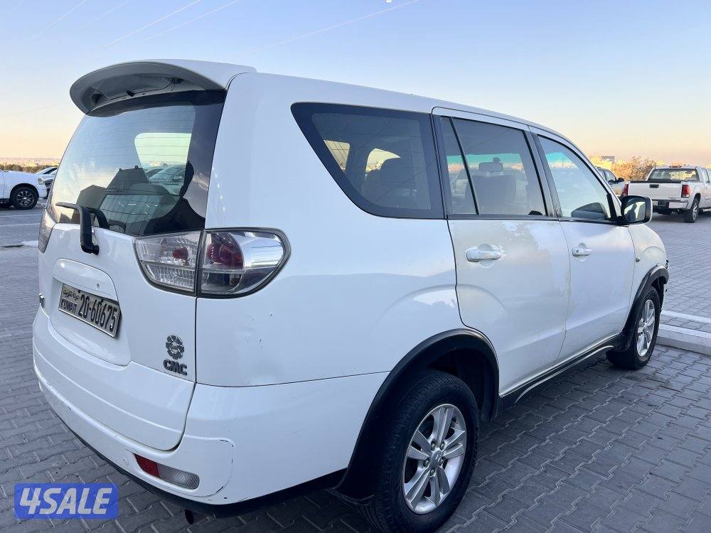 للبيع سياره عائليه JMC Z7 20127