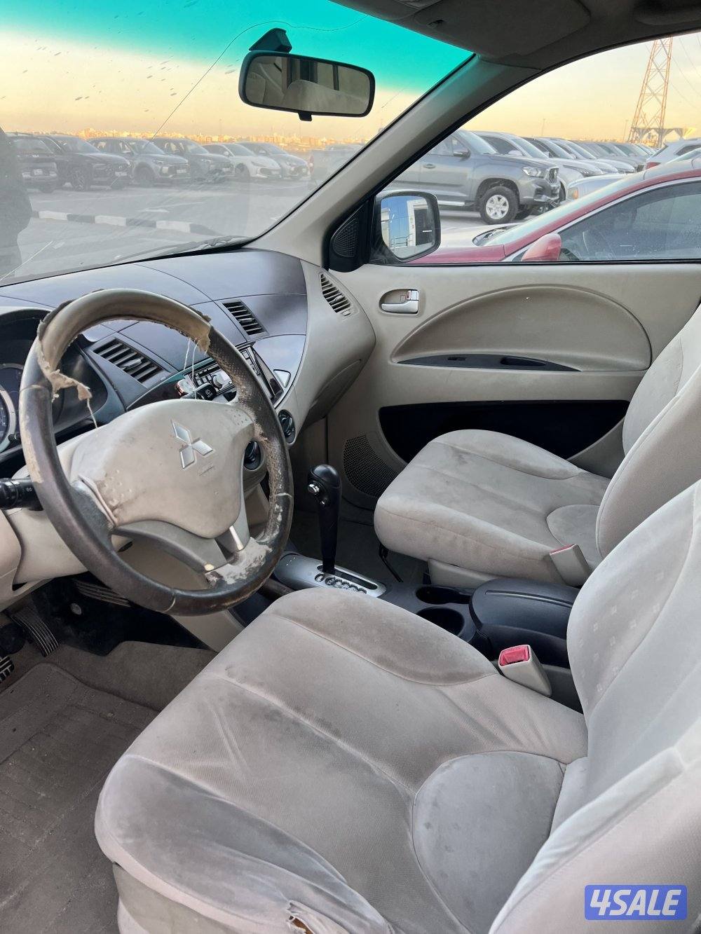 للبيع سياره عائليه JMC Z7 20129