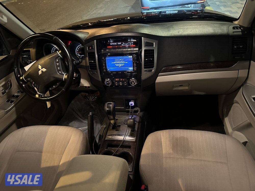 للبيع باجيرو 2019 شرط الفحص7